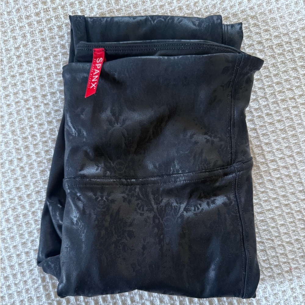SPANX leather Floral print Leggings